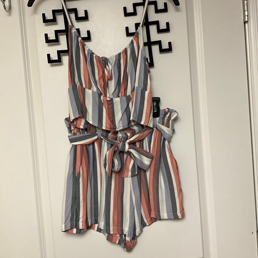 Hollister 2-piece Shorts Outfit 🩳 👚